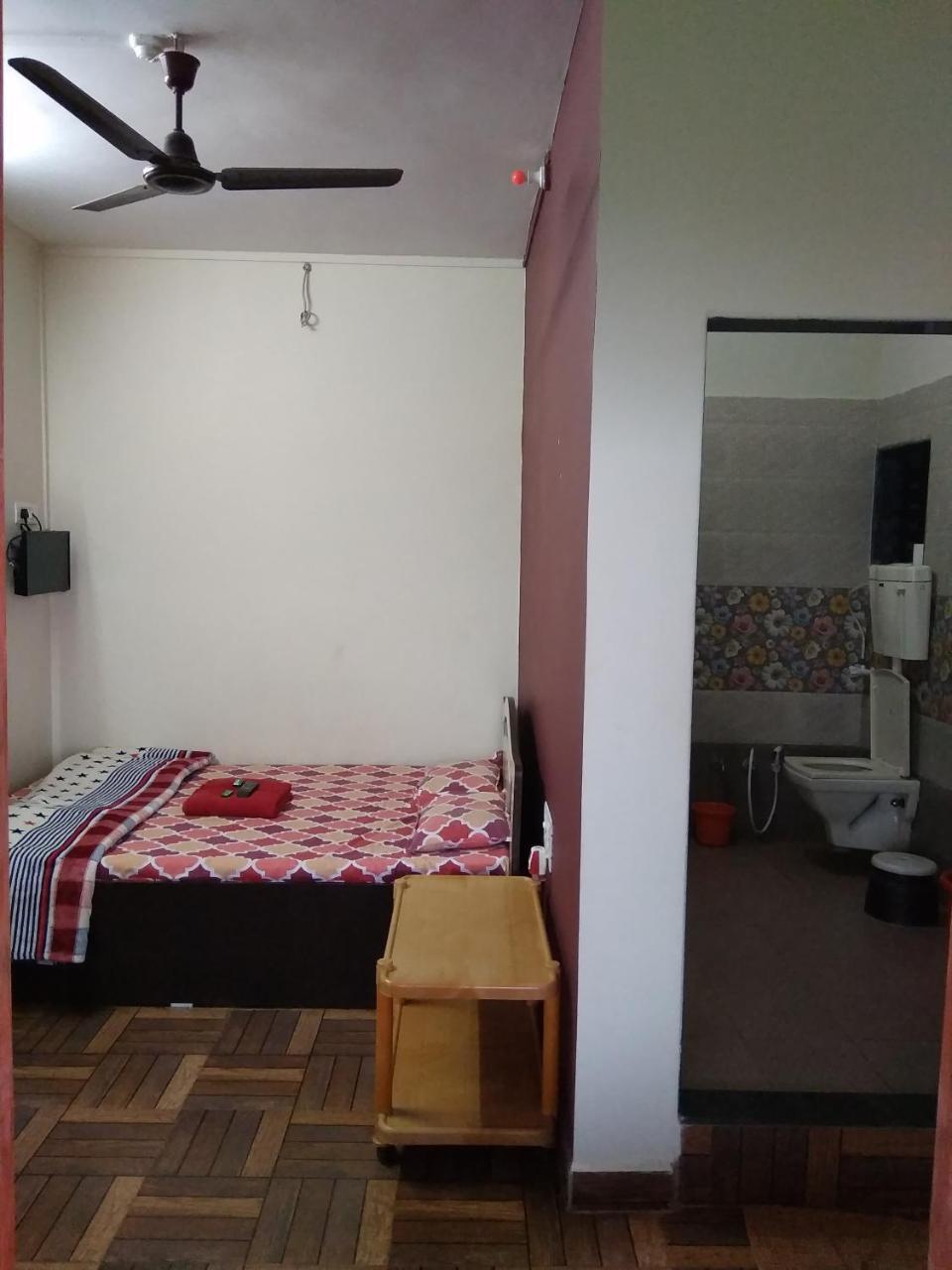 Sea View Holiday Home Mālvan 외부 사진